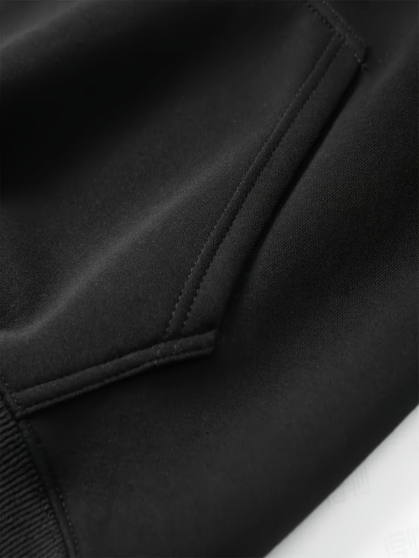 Men's Black Hoodie with the Th - đánh giá và giá Street Fashion Theme